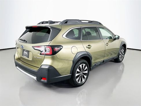 Used 2024 Subaru Outback Limited image 7