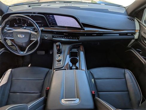 Used 2023 Cadillac Escalade Premium Luxury image 22
