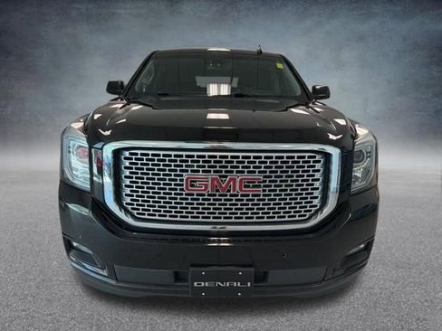 Used 2017 GMC Yukon Denali w/ Open Road Package AWD/4WD image 3