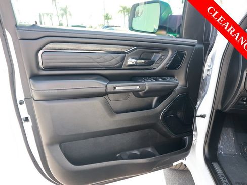 Used 2025 RAM 1500 Limited w/ Trailer Tow Group AWD/4WD image 19