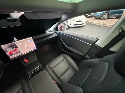 Used 2024 Tesla Model 3 Long Range AWD/4WD image 52