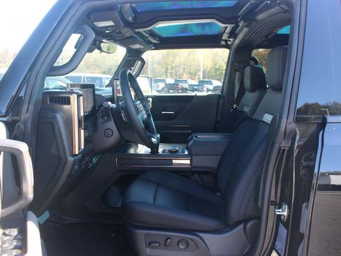 New 2025 GMC Hummer EV 3X image 11