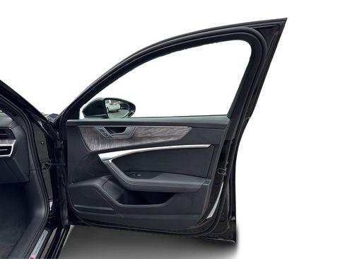 Used 2024 Audi A6 Premium Plus image 25