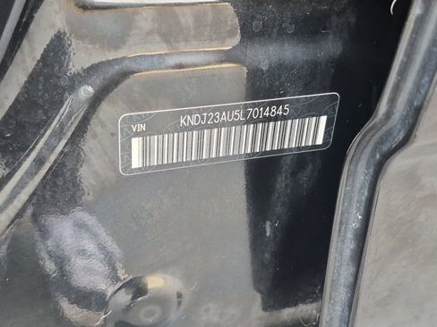 Used 2020 Kia Soul S FWD image 15