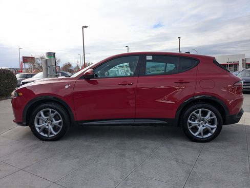 Used 2024 Dodge Hornet R/T Plus w/ Tech Pack Plus w/o Parking image 9