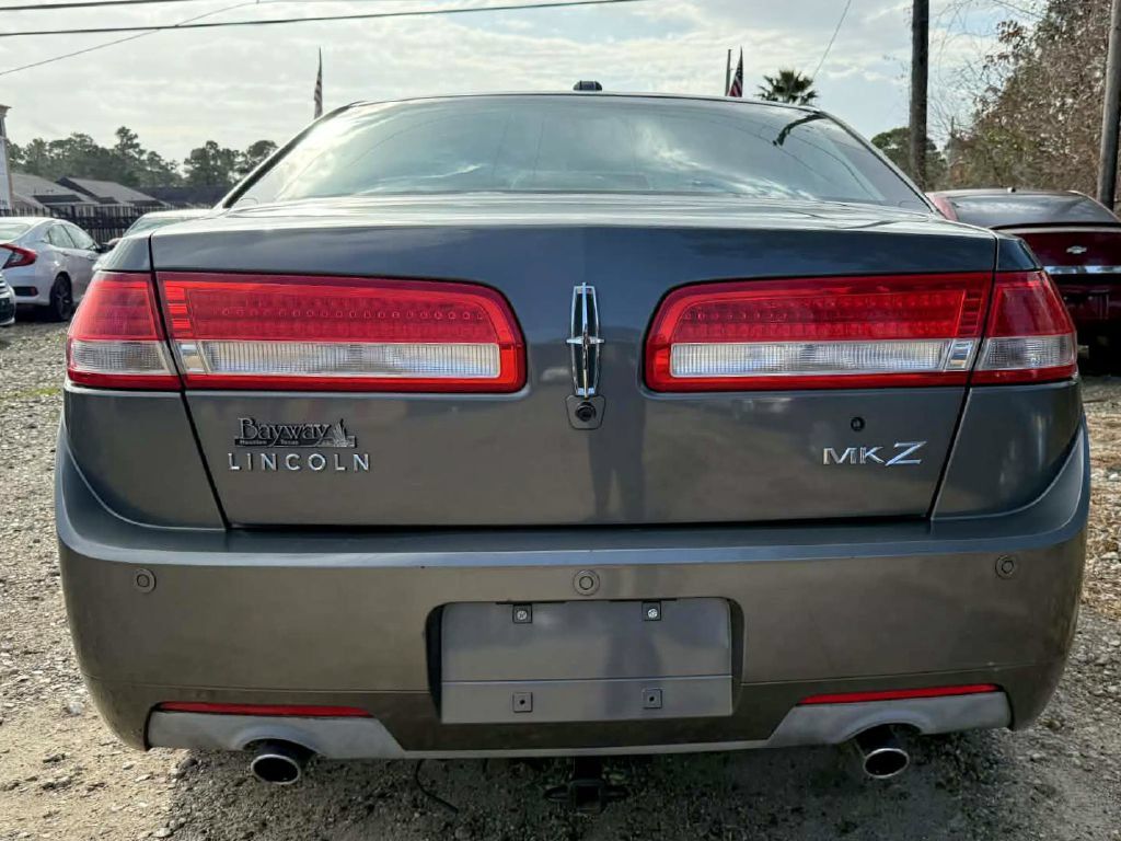 Used 2012 Lincoln MKZ FWD image 6
