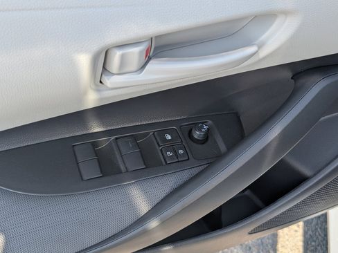 Used 2026 Toyota Corolla LE image 15