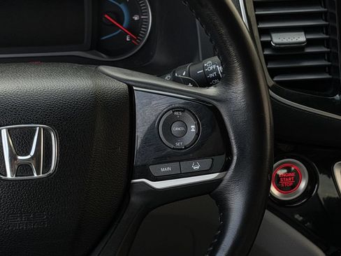 Used 2020 Honda Pilot Touring image 15
