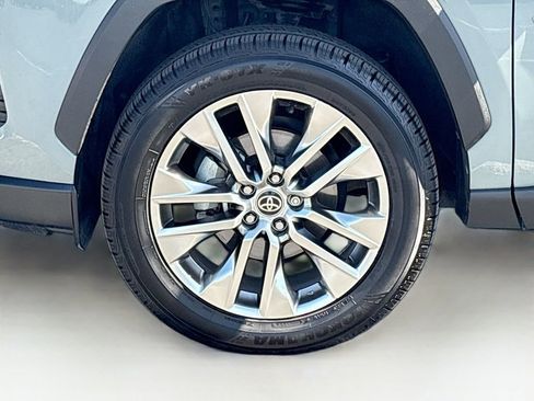Certified 2021 Toyota RAV4 XLE Premium w/ Carpet Mat Package (TMS) FWD image 30