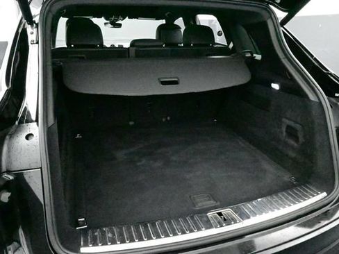 Certified 2022 Porsche Cayenne Platinum Edition AWD/4WD image 13