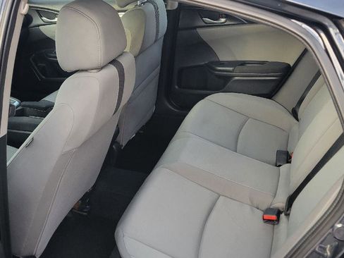 Used 2018 Honda Civic EX-T image 6
