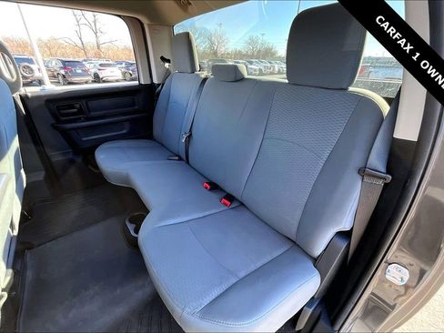 Used 2018 RAM 1500 Express image 22