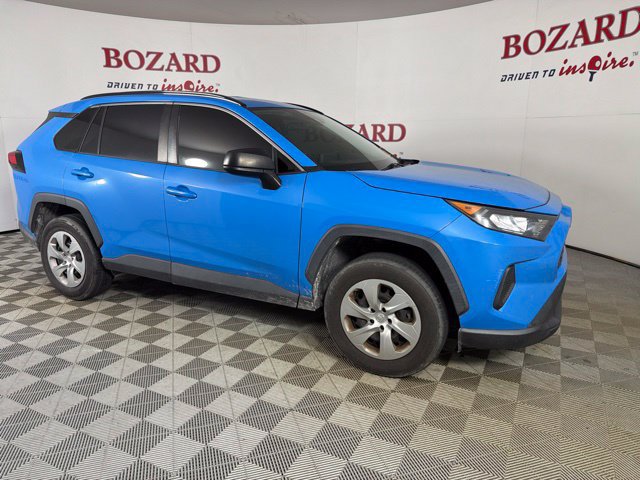 Used 2019 Toyota RAV4 LE FWD image 16
