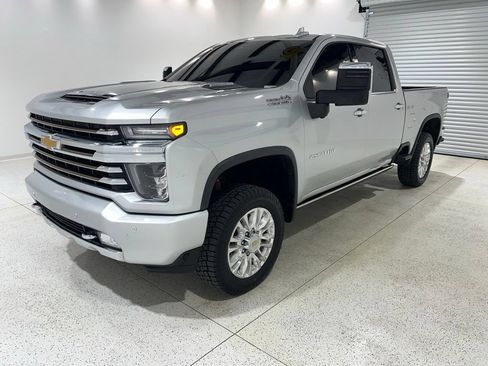 Used 2022 Chevrolet Silverado 2500 High Country w/ Z71 Off-Road Package AWD/4WD image 1