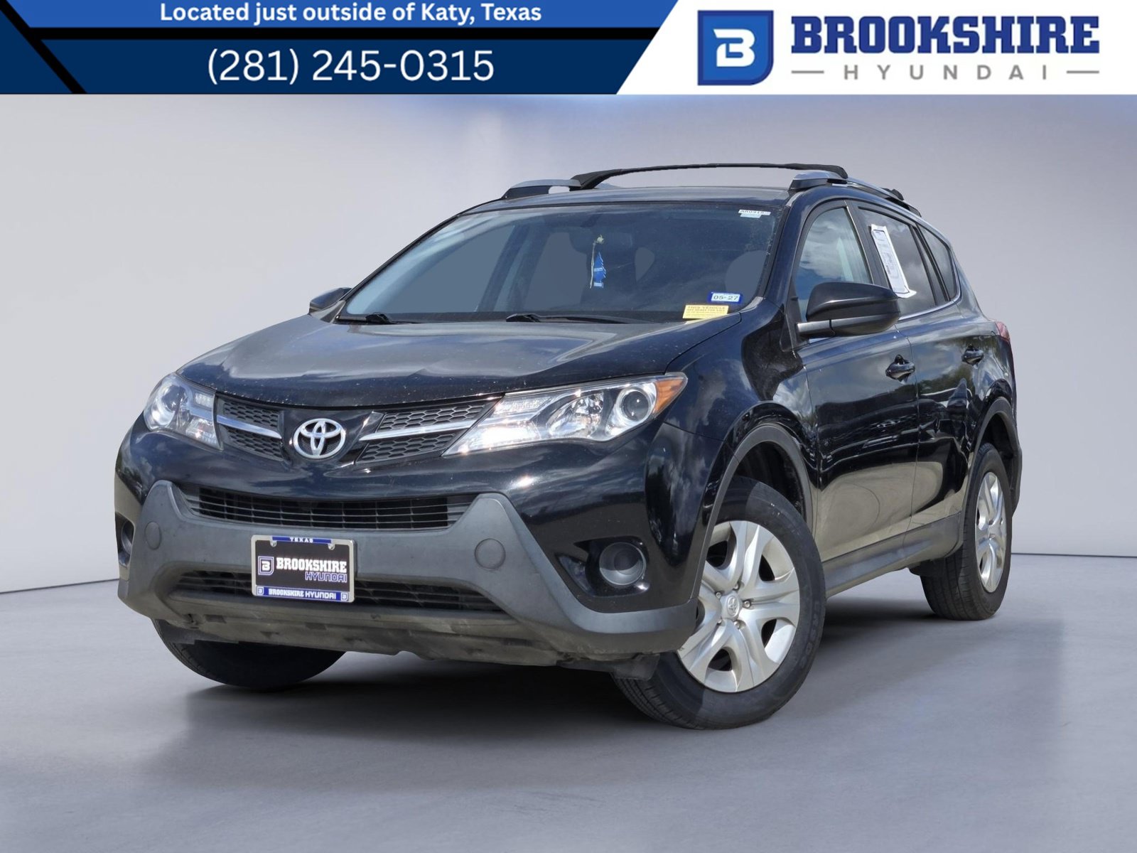 Used 2015 Toyota RAV4 LE AWD/4WD image 1