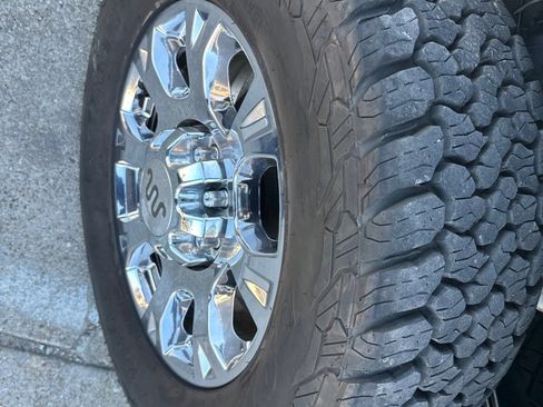 Used 2015 Ford F250 King Ranch w/ FX4 Off-Road Package image 20