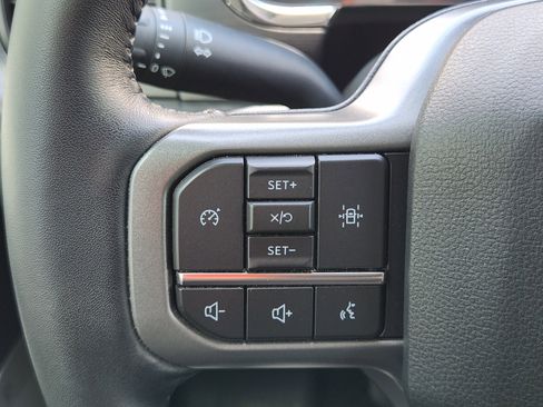 Used 2022 Ford F150 Lariat AWD/4WD image 30