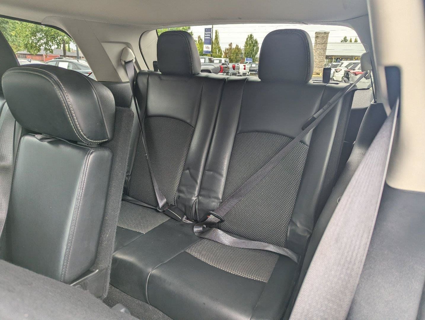 Used 2020 Dodge Journey Crossroad FWD image 29