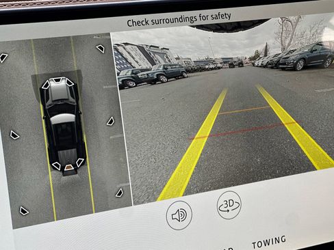 New 2026 Land Rover Defender 110 S image 20