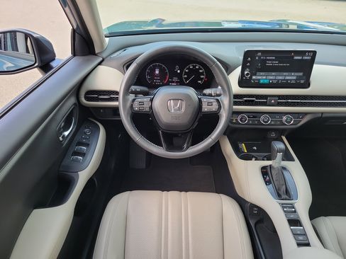 Certified 2024 Honda HR-V EX-L image 16
