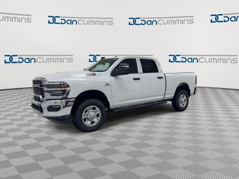 New 2026 RAM 2500 Tradesman AWD/4WD image 4