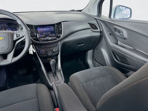 Used 2020 Chevrolet Trax LS w/ Tint and Cruise Package image 22