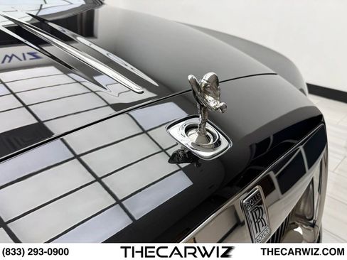 Used 2019 Rolls-Royce Dawn RWD image 8