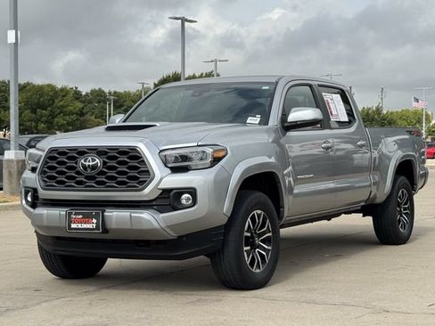 Used 2023 Toyota Tacoma TRD Sport AWD/4WD image 9