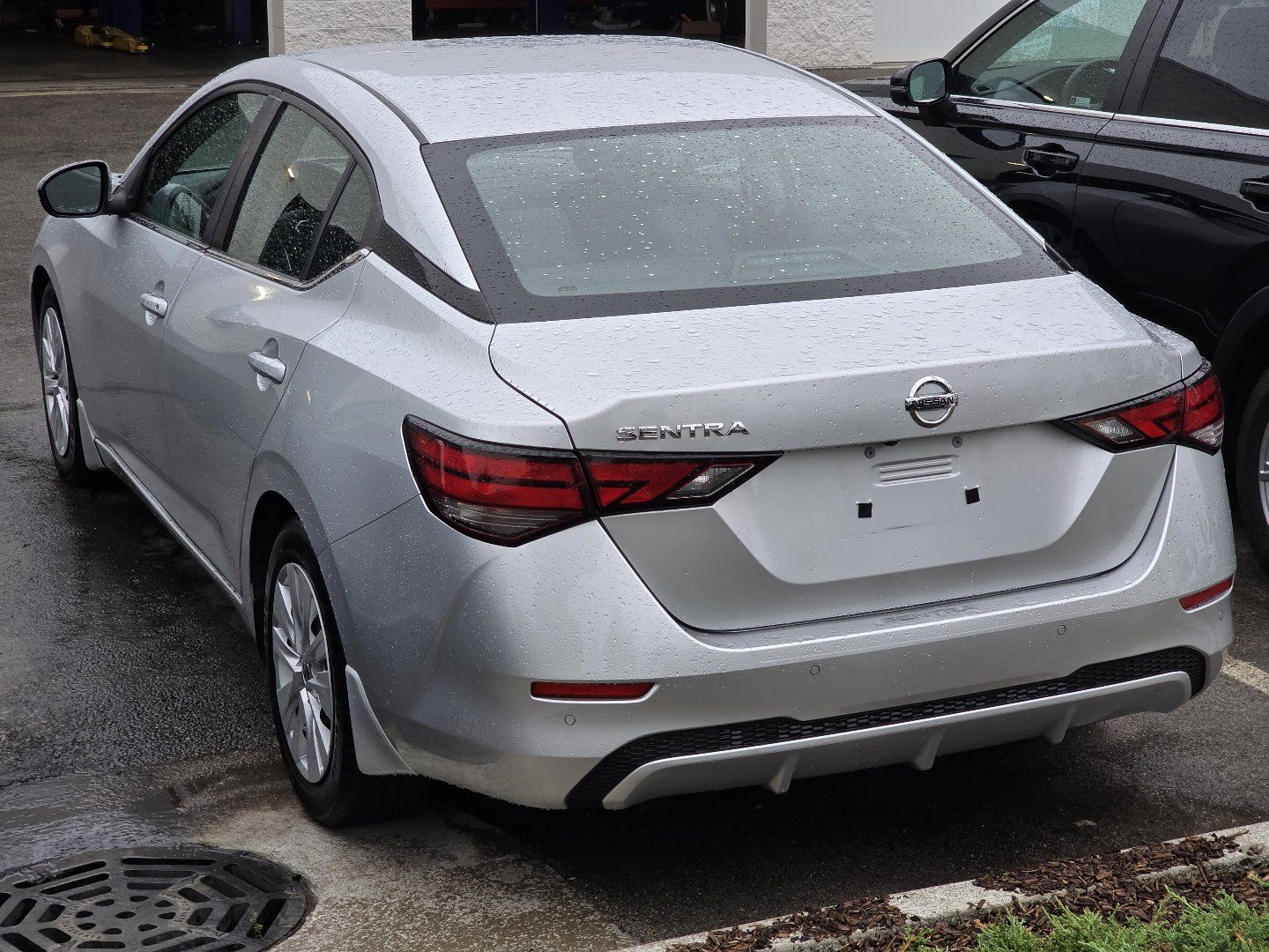 Used 2020 Nissan Sentra S FWD image 11