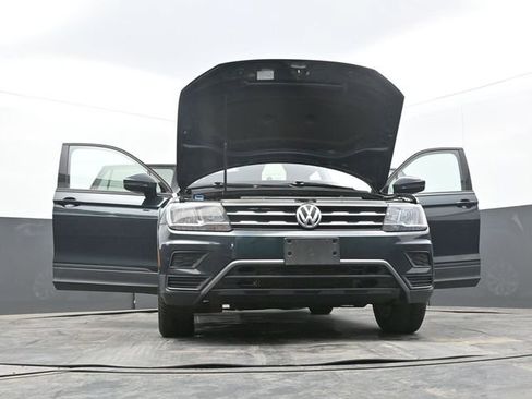 Used 2018 Volkswagen Tiguan S FWD image 65