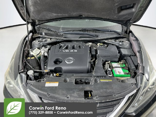 Used 2016 Nissan Altima 3.5 SL FWD image 32