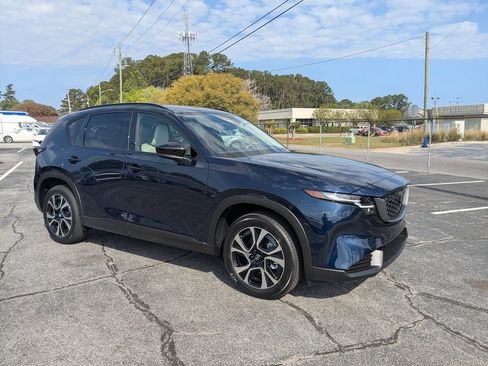 Used 2026 MAZDA CX-5 Preferred AWD/4WD image 2
