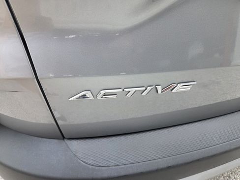 Used 2024 Ford Escape Active AWD/4WD image 9