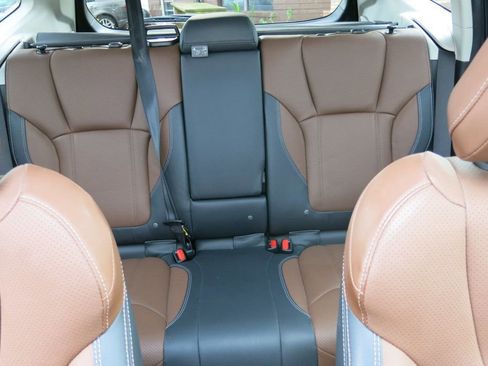 Used 2022 Subaru Forester Touring w/ Popular Package #2 image 18