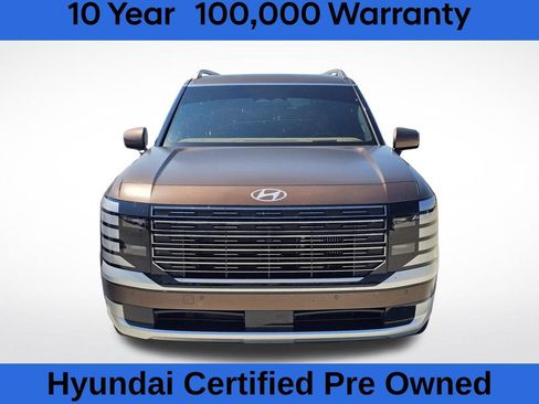 Used 2026 Hyundai Palisade Calligraphy FWD image 2