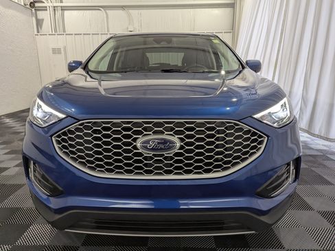 Used 2024 Ford Edge SEL w/ Convenience Package AWD/4WD image 3