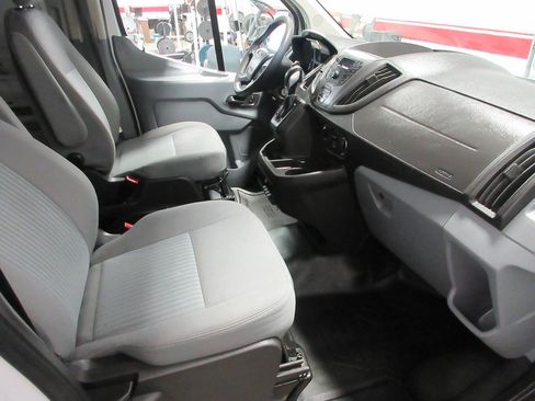 Used 2018 Ford Transit 250 148 Low Roof RWD image 8