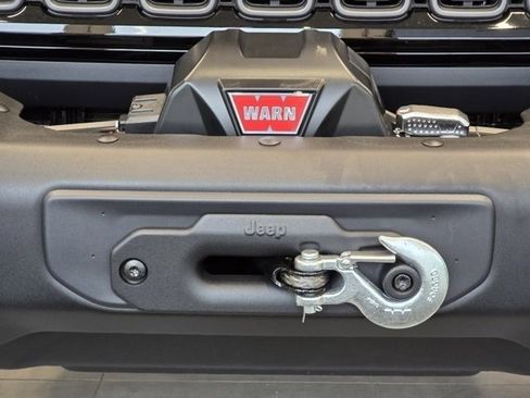 New 2025 Jeep Wrangler Unlimited Rubicon 392 image 25