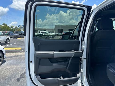 New 2025 Ford F150 XLT w/ Equipment Group 301A Standard image 29