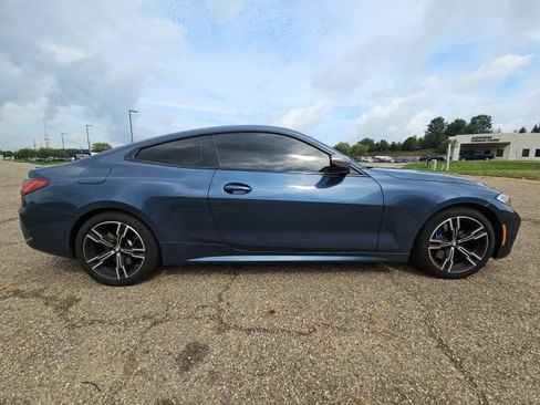 Used 2022 BMW 440i xDrive Coupe w/ Premium Package AWD/4WD image 2