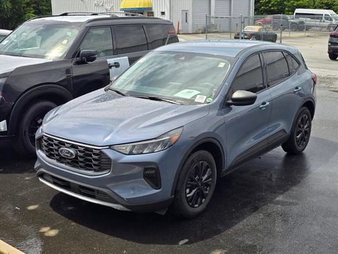 Used 2025 Ford Escape Active FWD image 1