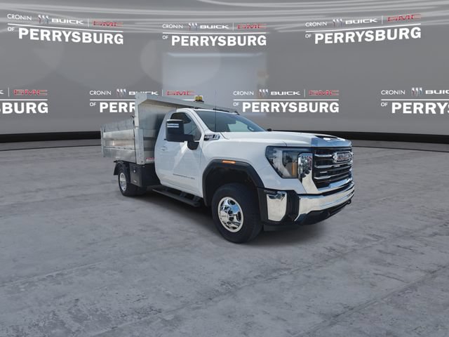 Used 2024 GMC Sierra 3500 SLE w/ Snow Plow Prep Package AWD/4WD image 2