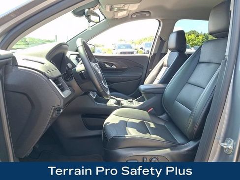 Used 2023 GMC Terrain SLT AWD/4WD image 2