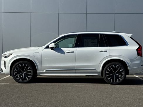 New 2026 Volvo XC90 T8 Ultra AWD/4WD image 2