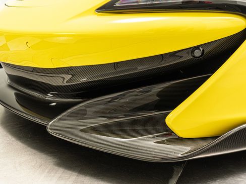Used 2019 McLaren 600LT RWD image 33