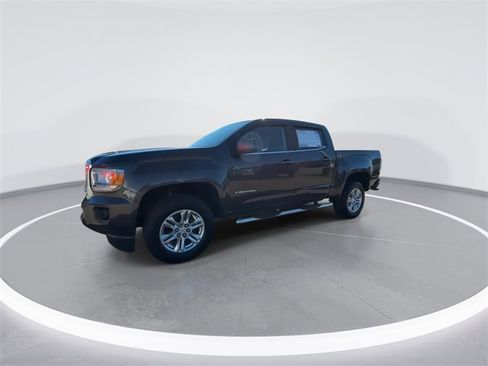 Used 2019 GMC Canyon SLE w/ SLE Convenience Package image 4