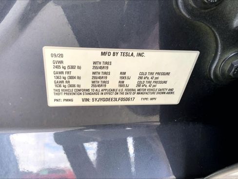 Used 2020 Tesla Model Y Long Range AWD/4WD image 33