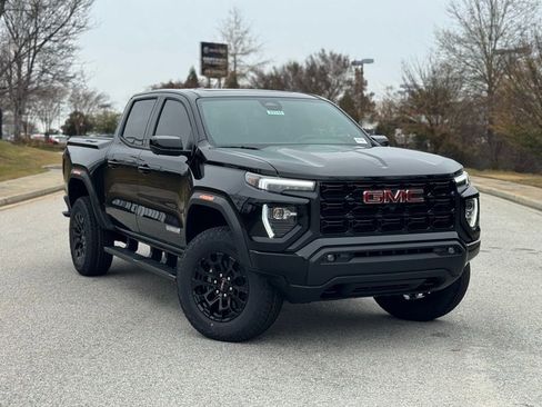 New 2026 GMC Canyon Elevation w/ Convenience Package image 2