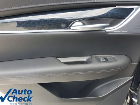Certified 2024 Cadillac XT5 Premium Luxury FWD image 14
