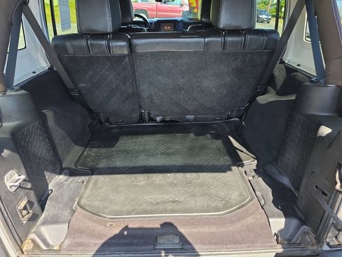 Used 2012 Jeep Wrangler Unlimited Sport AWD/4WD image 14